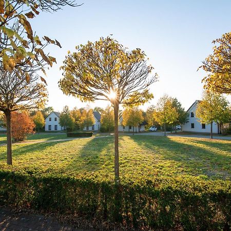 Holiday Resort Van Der Valk, Linstow Dobbin-Linstow Bagian luar foto