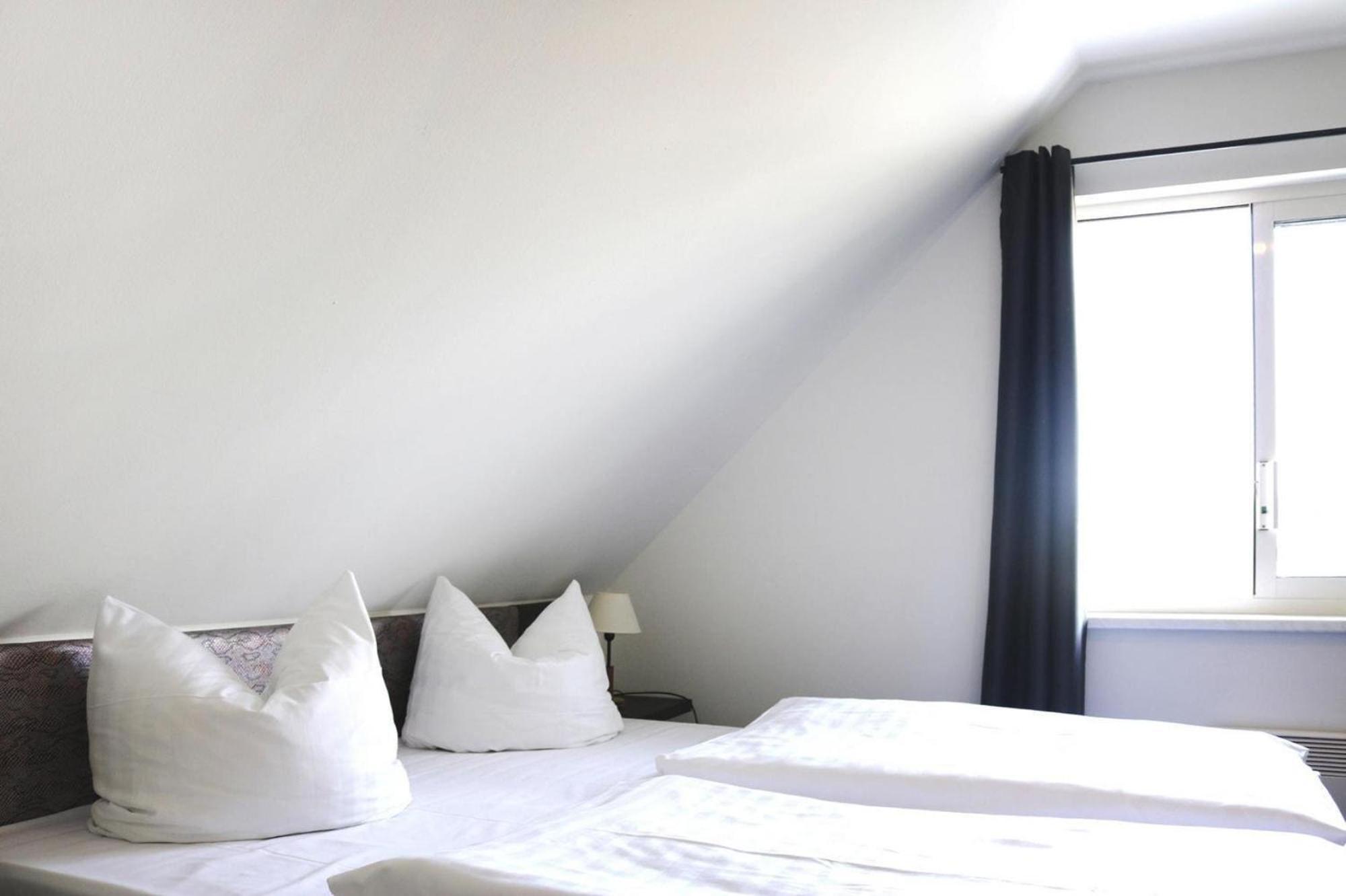 Holiday Resort Van Der Valk, Linstow Dobbin-Linstow Bagian luar foto
